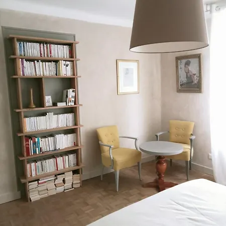 La Maison Des Roses Holiday home *