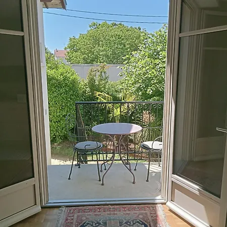 La Maison Des Roses